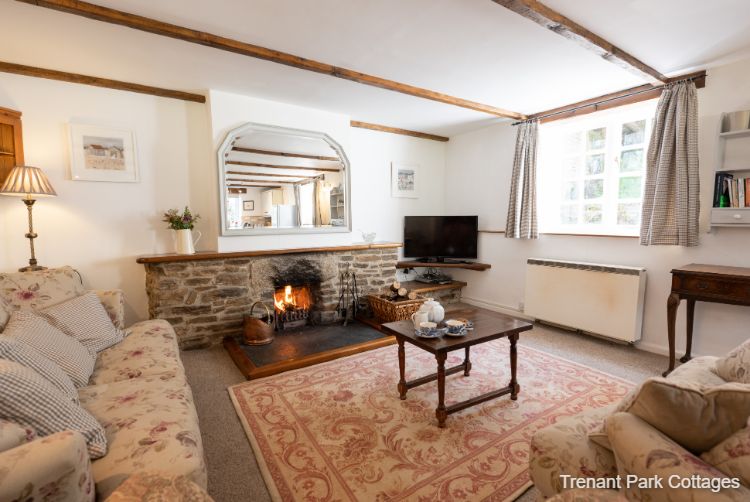 Offerd Kitchen Lounge with open fire